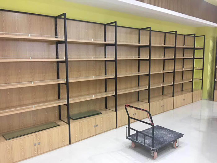 柘城縣佰崗鎮王樓寨喜迎門購物廣場商超貨架案例