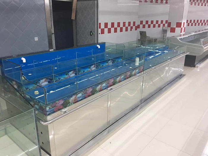 柘城縣佰崗鎮王樓寨喜迎門購物廣場商超貨架案例